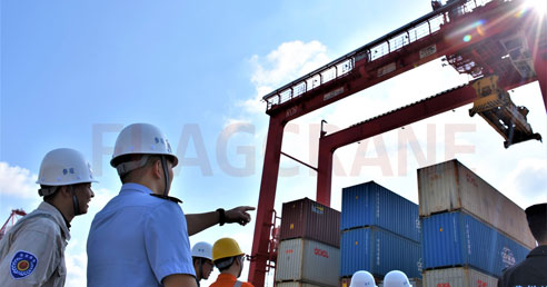 How to Operate and Maintain Container Spreader？